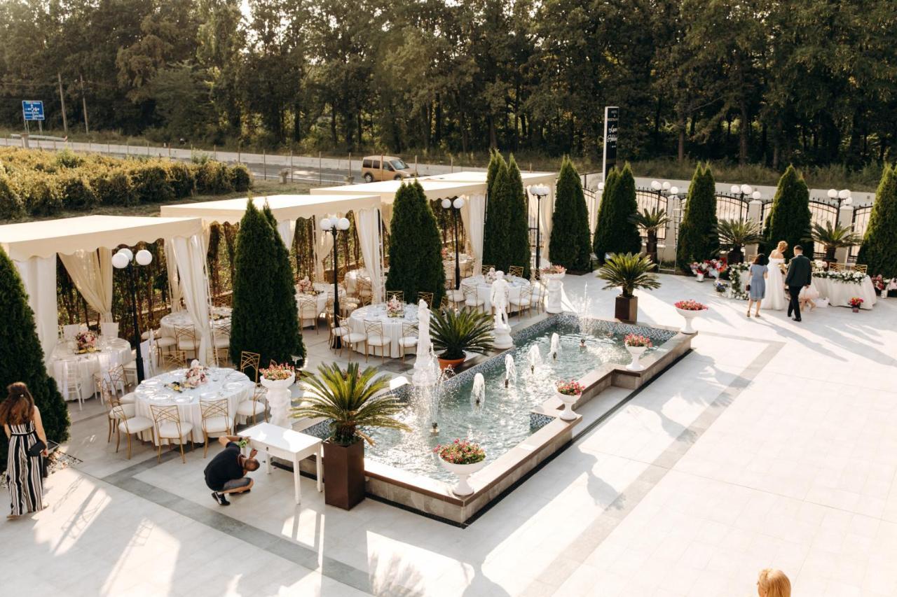Laura Holiday Otel Brăila Dış mekan fotoğraf